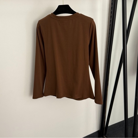 Brown Long-Sleeve Twist-Front Top with Gold Keyhole Accent - Picture 4 of 6